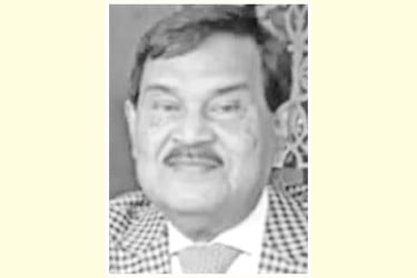 গণহত্যাকারীদের বিচার হতে হবে