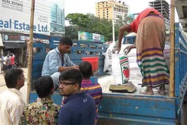 ওএমএস ডিলার নিয়োগে ব্যাপক দুর্নীতি