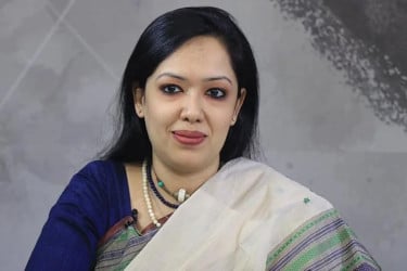 সেফ এক্সিট খুঁজতে উপদেষ্টাদের কষ্ট করতে হবে না : রুমিন ফারহানা