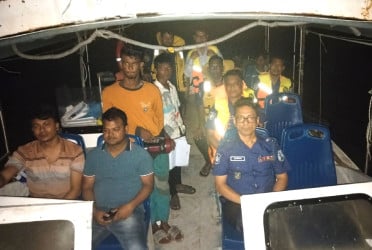 চাঁদপুরে মা ইলিশ সংরক্ষণ অভিযানে ১১ জেলে গ্রেফতার