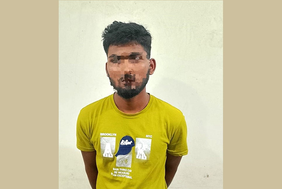 সিরাজগঞ্জ মহাসড়কে চাঞ্চল্যকর ডাকাতি, দুই আসামি গ্রেফতার