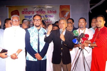 ধর্ম বর্ণ নির্বিশেষে আমরা ঐক্যবদ্ধ  : আমির খসরু