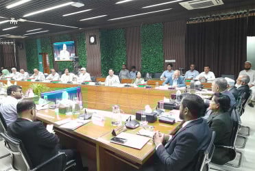 ইসির সাবেক কর্মকর্তাদের কাছে জালিয়াতির অভিজ্ঞতা শুনে ‘গ্যাপস’ পূরণ করতে চান সিইসি