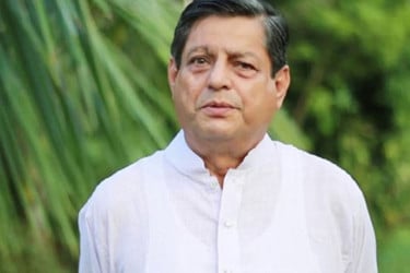 সাবেক মন্ত্রী উবায়দুল মোকতাদিরের বিরুদ্ধে দুদকের মামলা