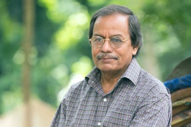 শিক্ষাবিদ সৈয়দ মনজুরুল ইসলামের শারীরিক অবস্থার উন্নতি