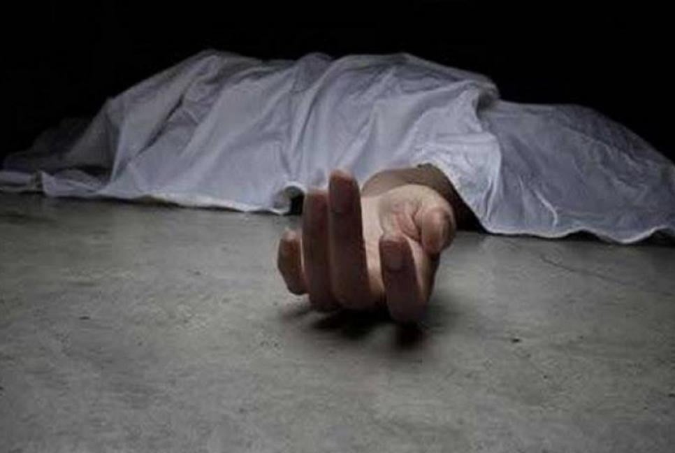 নিখোঁজের একদিন পর পুকুরে মিললো গৃহবধূর লাশ