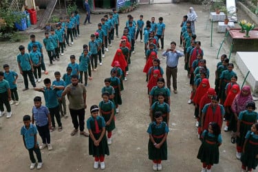 সোনারগাঁয়ে বসুন্ধরা শুভসংঘের আয়োজনে পরিবেশ বিষয়ক কর্মসূচি