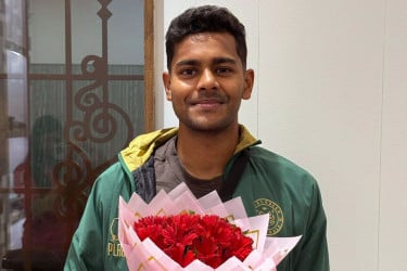 হংকং ম্যাচ খেলতে ঢাকায় শামিত সোম