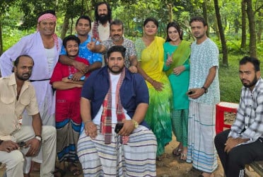 আসছে তিন বন্ধুর ধারাবাহিক নাটক ‘ঘুরিতেছে পাঙ্খা’