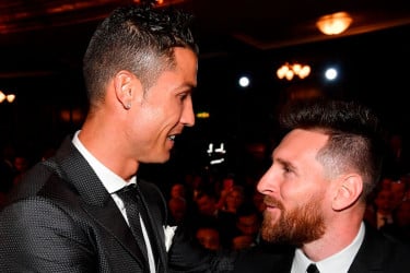রোনালদোর কাছে আবারও হারলেন মেসি!