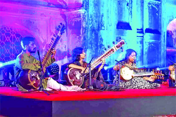আলাউদ্দিন খাঁ-তে মূর্ত লালবাগ কেল্লা