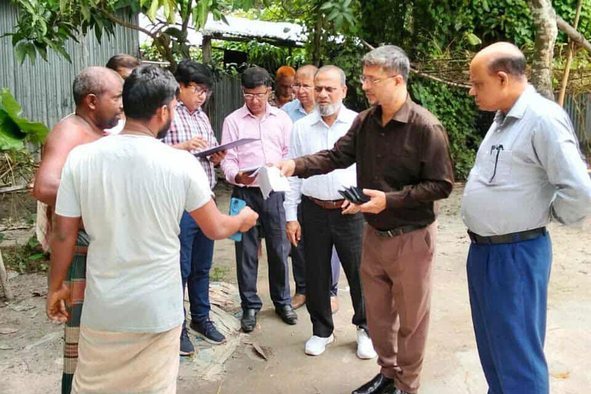 জেডআরএফ বিশেষজ্ঞ টিমের রংপুরে অ্যানথ্রাক্স সংক্রমণ এলাকা পরিদর্শন