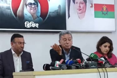 যতটুকু ঐকমত্য হয়েছে, তার বাইরে যাওয়ার সুযোগ নেই : আমীর খসরু