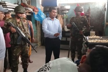 চাঁদপুরে ভোক্তার অভিযানে ৩ প্রতিষ্ঠানকে জরিমানা