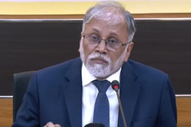 রবিবার থেকে সারাদেশে টাইফয়েডের টিকাদান শুরু, বিনামূল্যে পাবে ৫ কোটি শিশু
