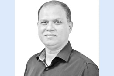 নতুন রাজনীতির প্রতিশ্রুতি তারেক রহমানের