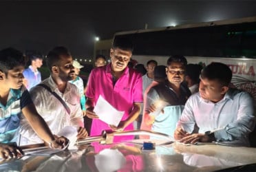কুয়াকাটায় গাঁজা সেবনের দায়ে তিন যুবকের কারাদণ্ড