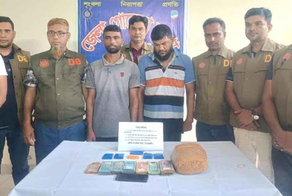 বাগেরহাটে দুই মাদক কারবারি আটক