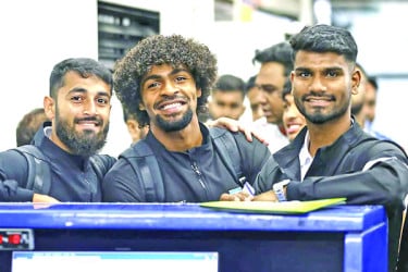 হামজাদের হংকং যাত্রা