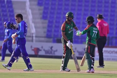 সিরিজ বাঁচানোর লড়াইয়ে সন্ধ্যায় মাঠে নামছে বাংলাদেশ