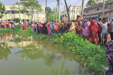 কুষ্টিয়ায় হাসপাতালের পুকুরে ভাসছিল অজ্ঞাত নারীর মরদেহ