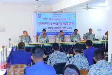 জাতীয় নির্বাচন ঘিরে খাগড়াছড়িতে পুলিশের বিশেষ প্রশিক্ষণ কার্যক্রম শুরু
