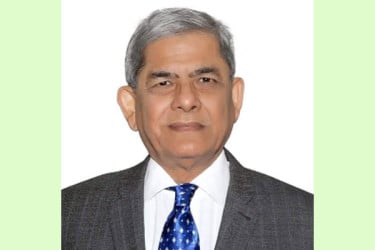 গাড়ি নির্বাচনের রাস্তায়, চালিয়ে নিতে হবে