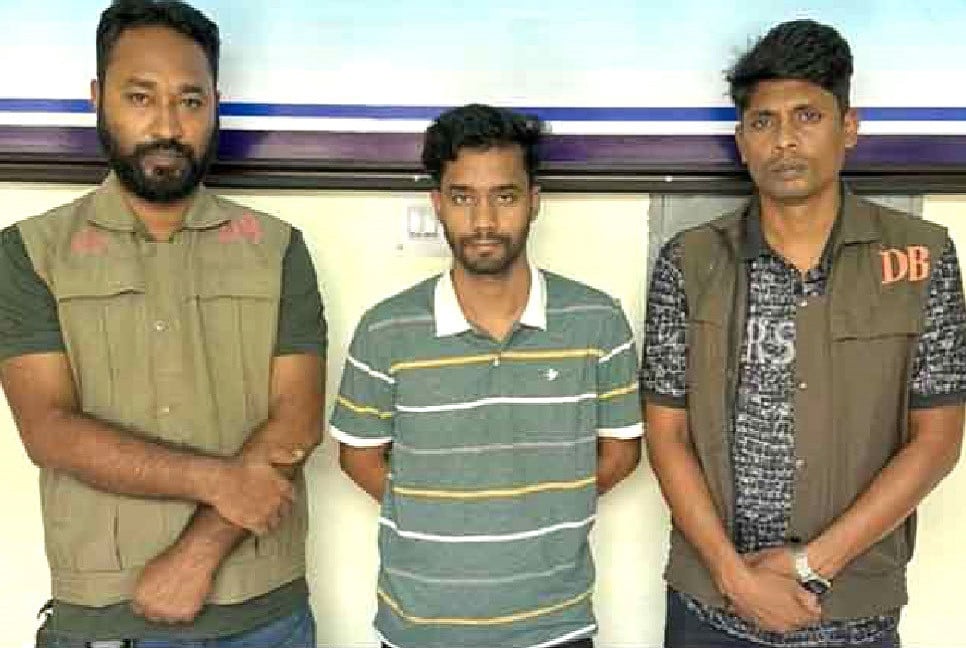 বগুড়ায় প্রতারণার মাধ্যমে ২৭ লাখ টাকা আত্মসাতের ঘটনায় যুবক গ্রেপ্তার