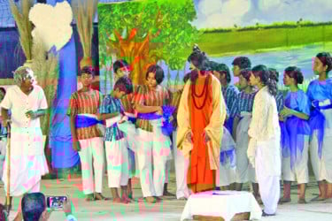 সংগীত ও নাটক পরিবেশন