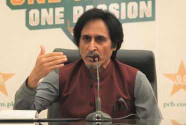বাবরকে নিয়ে ধারাভাষ্যে রমিজ রাজার তির্যক মন্তব্য