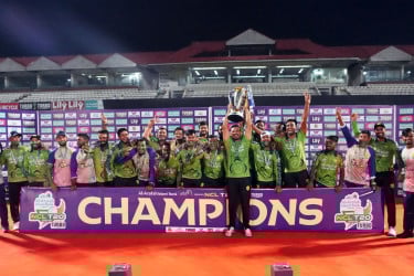 খুলনাকে উড়িয়ে এনসিএল টি-টোয়েন্টি চ্যাম্পিয়ন রংপুর