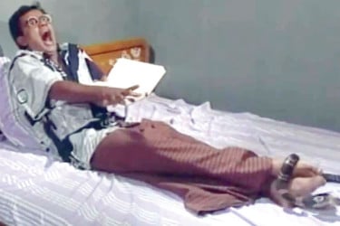 ‘বাক্সতে তো কোনো পাঞ্জাবি নাই, বাক্সভর্তি সাপ’