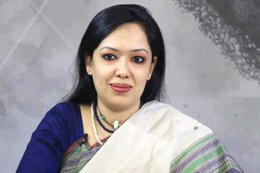 সারজিসের বক্তব্যের সময় বিদ্যুৎ বিভ্রাট নিয়ে মুখ খুললেন রুমিন ফারহানা