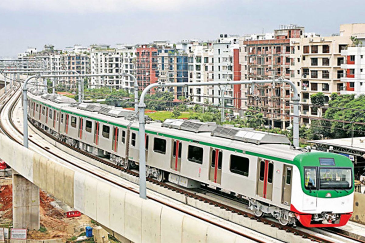 মেট্রোরেলের চলাচল সময় ও ট্রিপ বাড়ছে