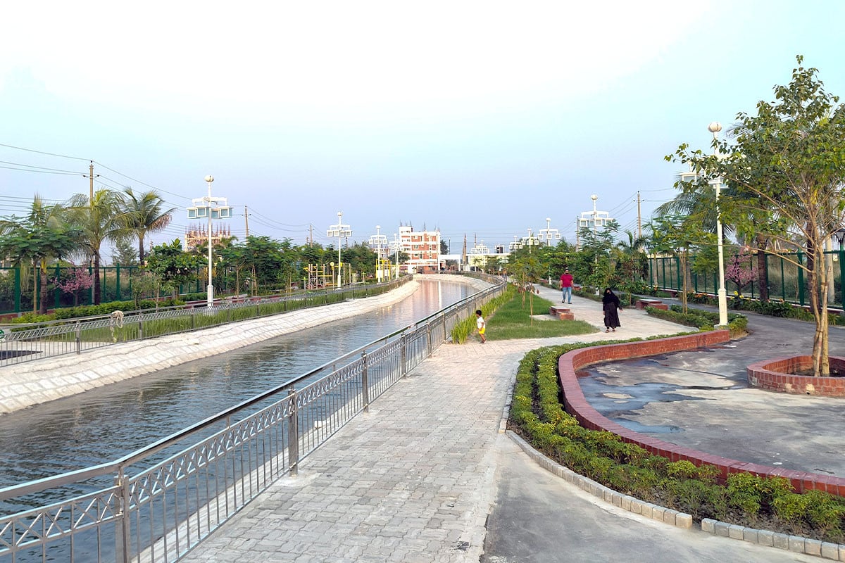 সবুজের নতুন অধ্যায় ‘বসুন্ধরা কমিউনিটি পার্ক’