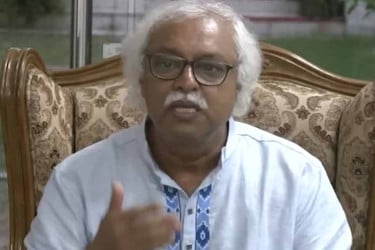 এই মুহূর্তেই একটি নির্বাচিত সরকার দরকার : রুহিন হোসেন প্রিন্স