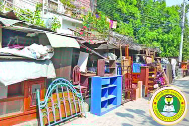 রাসিকের সেবায় ধস