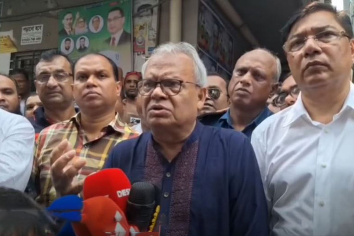 দলগুলো জুলাই সনদে সই না করলে দেশের আকাশ কালো মেঘে ছেয়ে যাবে: রিজভী