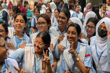 এইচএসসি ও সমমান পরীক্ষায় কোন বোর্ডে পাসের হার কত?