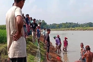 মগড়া নদীতে গোসলে নেমে কৃষক নিখোঁজ
