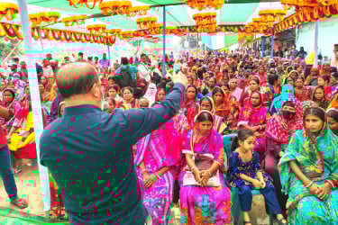 মোংলায় ‘৩১ দফা’ বাস্তবায়নে বিএনপির উঠান বৈঠক