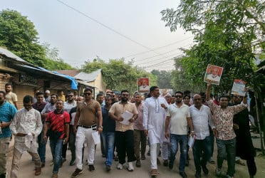 সিদ্ধিরগঞ্জে মান্নানের নির্দেশনায় বিএনপির ৩১ দফার প্রচার-প্রচারণায় লিফলেট বিতরণ