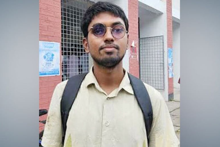 রাকসুতে বিজয়ী হলেন জুলাই আন্দোলনে চোখ হারানো দ্বীপ মাহবুব