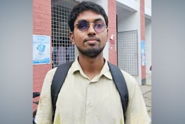 রাকসুতে বিজয়ী হলেন জুলাই আন্দোলনে চোখ হারানো দ্বীপ মাহবুব