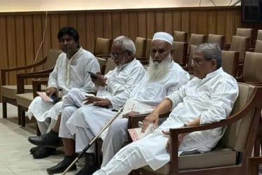 জুলাই সনদ স্বাক্ষর অনুষ্ঠানে মির্জা ফখরুল, সালাহউদ্দিন