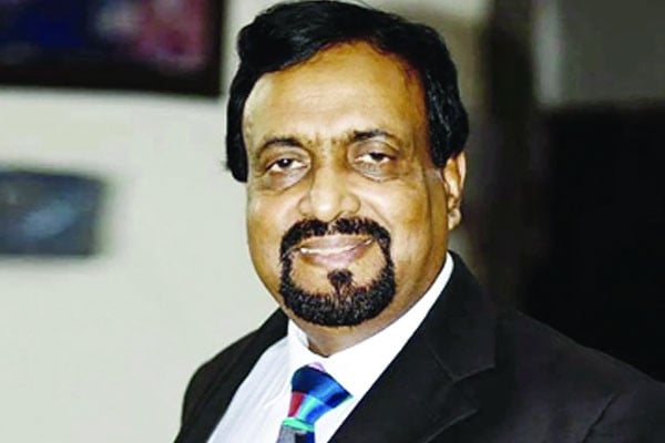 দলগুলোর অনৈক্যকেও ছোট করে দেখা যায় না