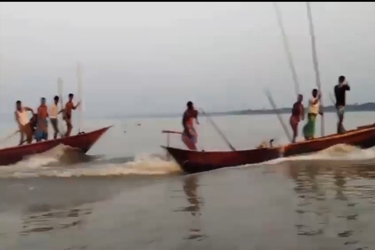 বরিশালে সহকারী কমিশনারের ওপর জেলেদের হামলা
