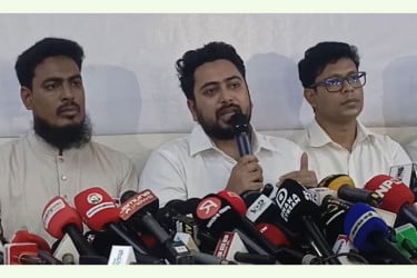 ‘জুলাই সনদে স্বাক্ষর না করে এনসিপি রাজনীতি থেকে ছিটকে যায়নি’