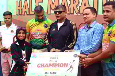 বান্দরবানে অনুষ্ঠিত হলো হিল হাফ ম্যারাথন দৌড় প্রতিযোগিতা