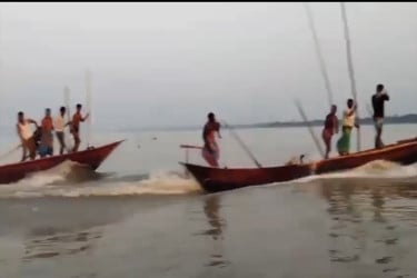 বরিশালে সহকারী কমিশনারের ওপর জেলেদের হামলা